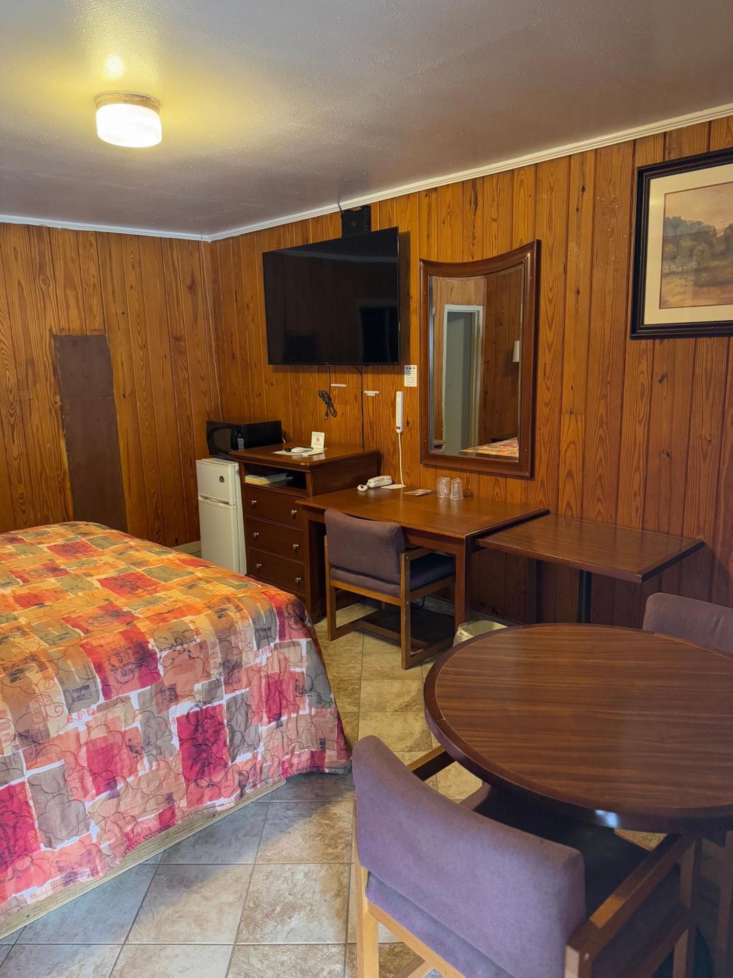 Texas Inn Motel Marshall Exteriör bild